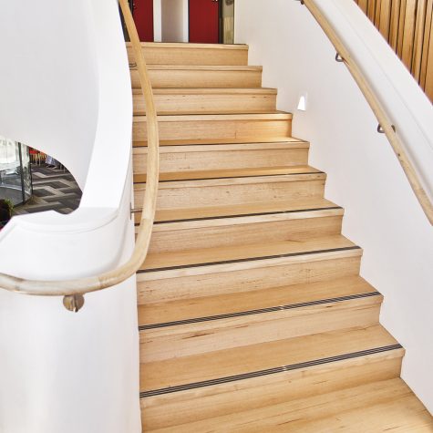 Blackbutt stair & curved handrail